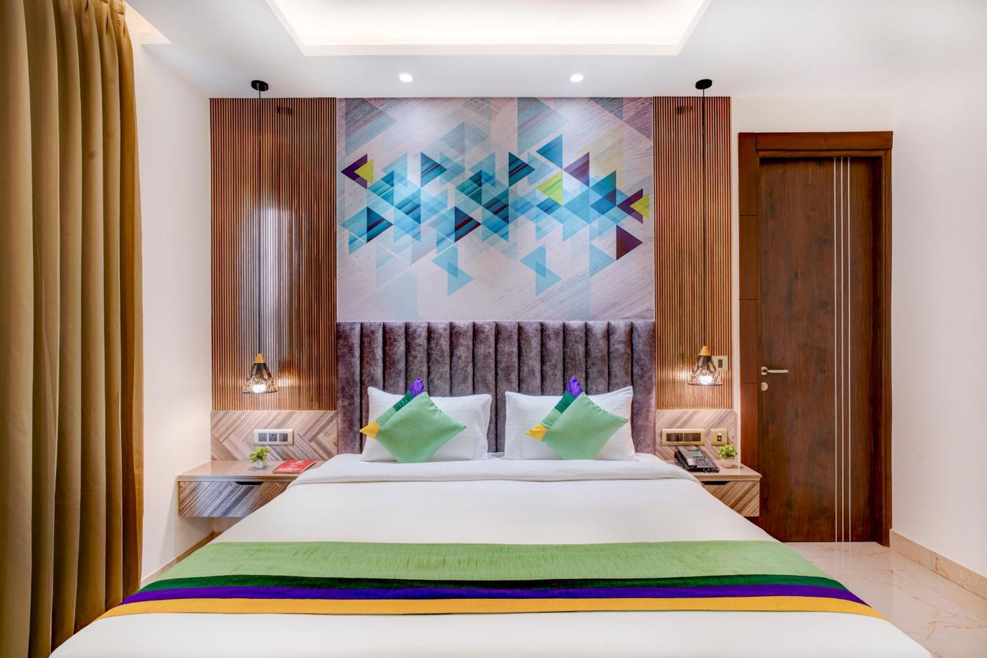 Treebo Corporate Inn Ноида Екстериор снимка